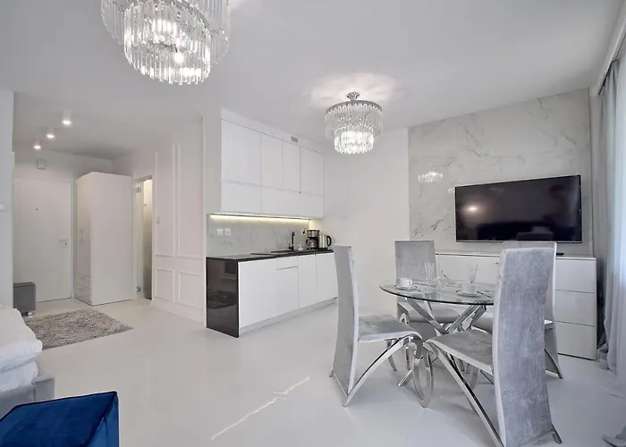 Crystal 80m Od Plaży, Przy Latarni Morskiej Apartament *